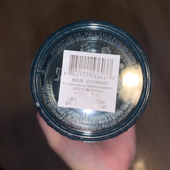 Starbucks Dining Starbucks 2023 Green Gradient Ombre Jeweled Grande Tumbler - Picture 4 of 5